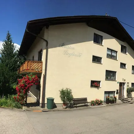 Haus Auer Δωμάτια σε οικογενειακή κατοικία Weyregg