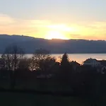 Pansiyon Haus Auer Weyregg am Attersee