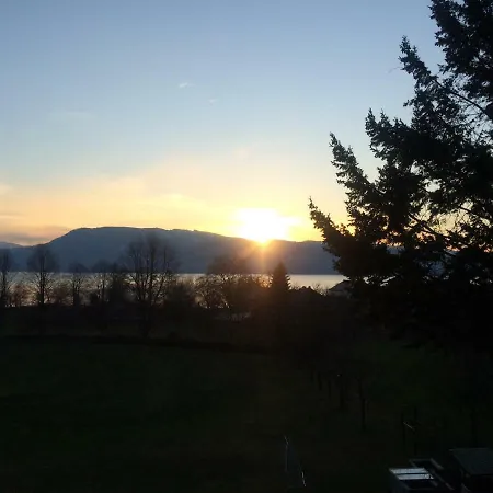 ホームステイ Haus Auer *